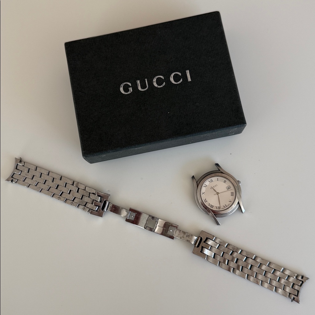 Y2k Gucci 5500l Stainless Steel Watch